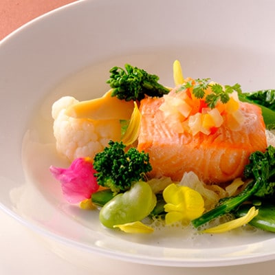 ポピースプリングスリゾート＆スパ ペアランチ(お魚料理+ビュッフェ)＆温泉入浴+フェイスタオル付【1666235】