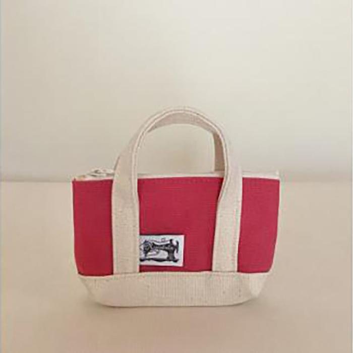 【ふるさと納税】ミニミニポーチ　チェリーピンク × 生成 | 西宮 ハンドメイド 雑貨 小物入れ ツートンカラー コンパクト 人気 おすすめ ポーチ 布小物 ギフト お取り寄せ 通販 送料無料 ふるさと納税