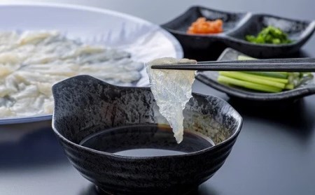 とらふぐ刺身・あらセット | とらふぐ