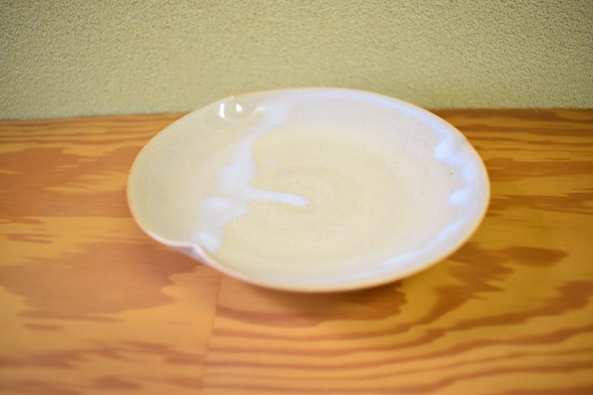 【ふるさと納税】 萩焼 吉野桃李作 萩 輪花小皿 | 山口県 山口 美祢 和食器 お洒落 オシャレ 工芸品 名産品 特産品 食器 萩焼 萩 陶芸 伝統