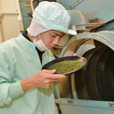 ふるさと納税 掛川市 仕上技術競技会優勝　最高金賞受賞茶師80g×4本セット |  | 03