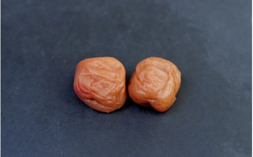 
                  紀州蔵出し 完熟南高梅 はちみつ漬セット2.1kg（700g×3） / 田辺市 紀州南高梅 南高梅 梅干し 梅干 梅 うめ 肉厚 お米 おにぎり 焼酎 梅酒 健康 はちみつ漬け梅干し ハチミツ 蜂蜜 甘口 和歌山【kms016-2】
                