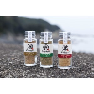 だしが良くでる宗田節の調味料類 ９点詰め合わせセット（松コース）【令和6年1月発送予定】贈答 ギフト お中元 お歳暮 かつお節 だし塩 出汁醤油 おかき あられ せんべい 鰹だし【R00609】