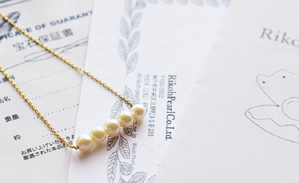 淡水本真珠5個付きネックレス／ゴールド　　