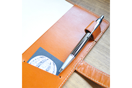 栃木レザーの手帳カバー A5サイズ(レッド) [1340]_イメージ4