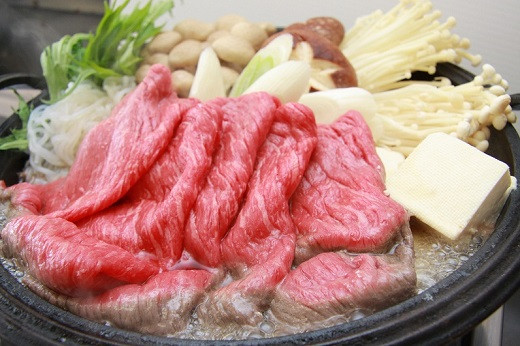 大ぶりにカットしてあるので、すき焼きでも召し上がっていただけます。