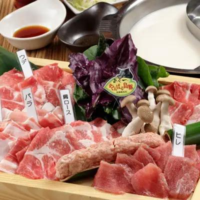 【どーんと1頭分！！】我那覇あぐー豚　まるごと！1頭セット
