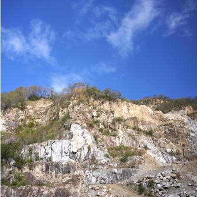 ふるさと納税 高松市 庵治石7個セット (加工なし) 焚火台 STONE QUEST 折りたたみ脚用 |  | 02