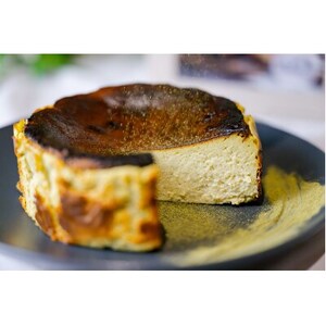 バスクチーズケーキ【大和茶】【配送不可地域：離島】【1679435】