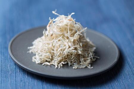 まるとも海産【冷蔵】茹でたて 釜揚げしらす 400g (200g×2) 天日干し ちりめん 400g (200g×2) セット 紀州湯浅湾直送！_C6027n