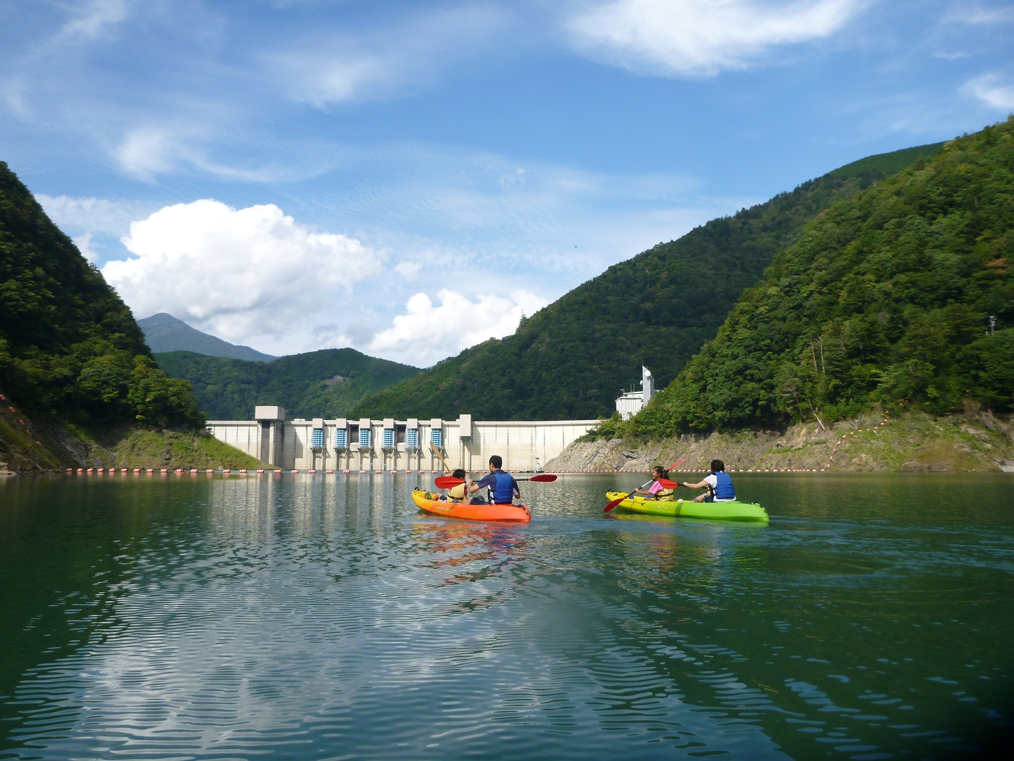 いつでもおいで四季の郷川根本町セット　カヤック体験の風景