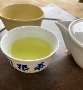 11-39 川根本町産川根銘茶 農家ならでは三角網でよく出る本格茶葉ティバック5本(たっぷり100個入り)