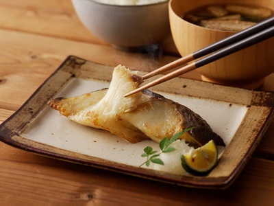 【焼津ひもの食堂】焼いてあるひものセット【雅】 (a15-667)
