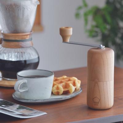 ふるさと納税 三条市 [限定100個] 欅を使ったコーヒーミル 木目 セラミック刃 手動 珈琲 燕三条製【030S041】 |  | 01