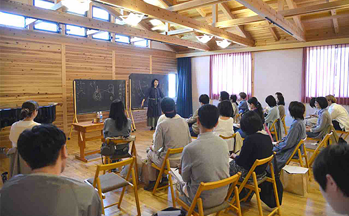 愛知シュタイナー学園　一般向け講座受講補助チケット 体験チケット 学び シュタイナー教育 学び体験 思考力を育てる 判断力を育てる 