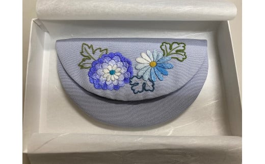 【加賀繍】（渋水色）数珠入れ「菊華」  石川 金沢 加賀百万石 加賀 百万石 北陸 北陸復興 北陸支援