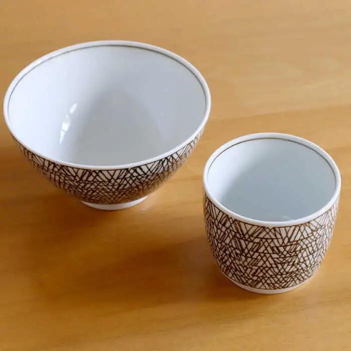 【白山陶器】【グラフ】飯碗(大)と湯のみ猪口 こげ茶セット【波佐見焼】[TA167]