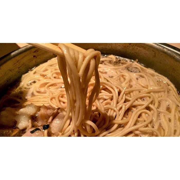 黒毛和牛もつ鍋セット～自家製旨たれ味噌・小腸（4～6人前用）