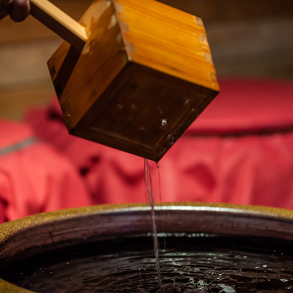 【琉球泡盛】瑞泉酒造　3年古酒「瑞泉壷3升（巻）」5,400ml_イメージ3