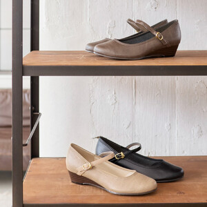 ウェッジストラップパンプス｜ダークグレー LL(24.5cm) レディース パンプス 3.5cmヒール ウエッジソール 幅広 甲高 外反母趾 ゆったり幅 大人気 靴 お仕事靴