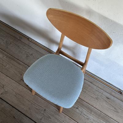 ふるさと納税 富田林市 Karl Dining Chair NC ライトブルー ミディアムブラウンフレーム【SWOF】 |  | 01