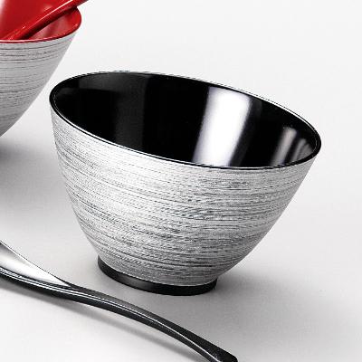 ふるさと納税 鯖江市 越前塗 銀刷毛多用椀ペア スプーンセット 吟朱・黒 φ12.2×7.4cm 食洗機・レンジ対応 |  | 02