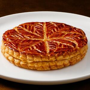 ガレット・デ・ロワ キャラメル ポム 5号(15cm) ガレットデロワ フランスの伝統菓子 アーモンドクリーム サクサクのパイ生地 期間限定