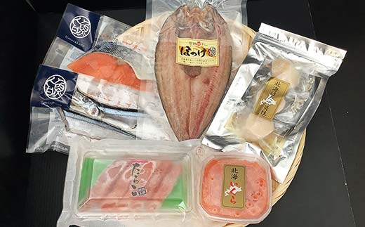海鮮満喫セット ほっけ いくら たらこ ほたて 鮭 さんま レンチン 釧路 北海道 F4F-8441
