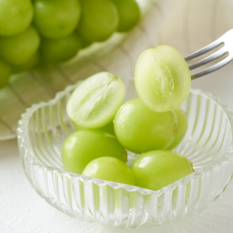 はじける美味しさ！山形の朝どりシャインマスカット 約1.4kg 2～3房【令和8年産先行予約】FS25-135