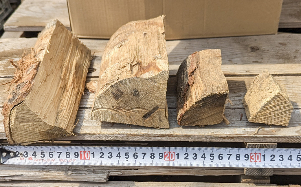【訳あり】 乾燥薪 約20kg 広葉樹