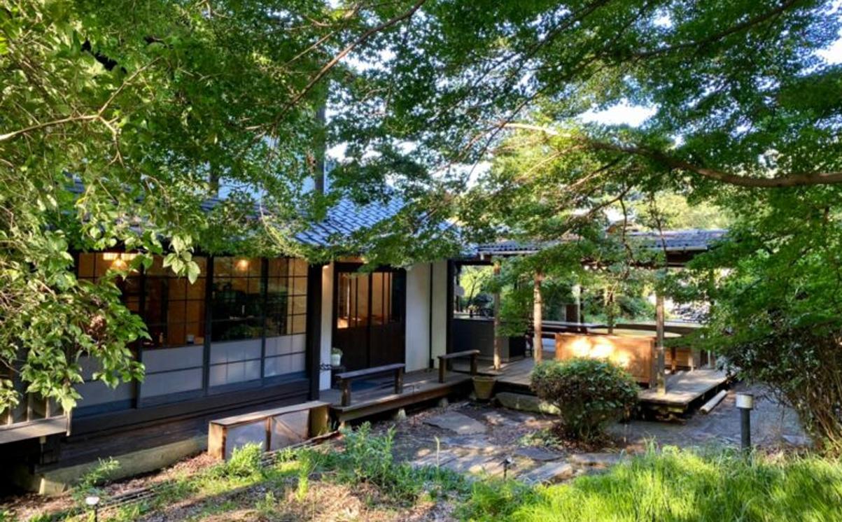 古民家「別邸」一棟貸しプラン 利用券 1泊3名様【 茨城県 つくば市 宿泊 宿 ホテル 宿泊施設 宿泊券 一棟貸し 古民家 サウナ 旅行 家族 家族旅行 ゴルフ 体験型 】
