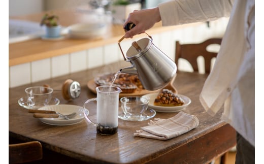 トリップケトル 1.0L (サテンシルバー) FC050072