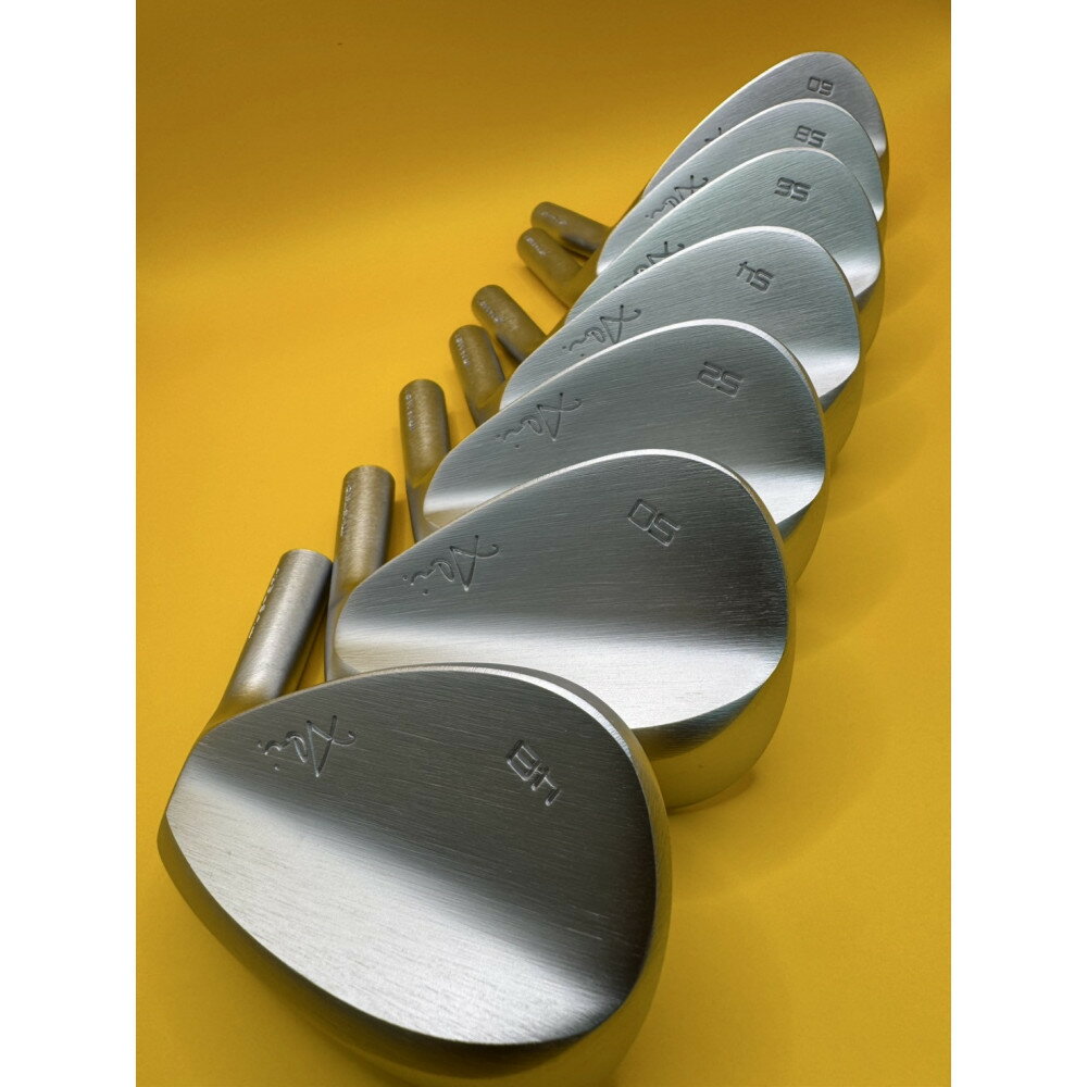 【ふるさと納税】【福岡市】女性クラフトマンの阿比留俊子　設計・デザイン　Abi Wedge ホワイトクロムメッキ54°　フジクラTRAVIL（105S）