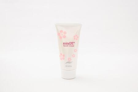 【ヴーム】mira DT8ハンドクリーム