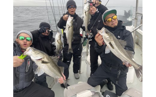 千葉県木更津から出港! チャーターボートBASE 1日フィッシングガイド券 ふるさと納税 車 自動車 カーオーディオ チケット 調音施工 プログラム 木更津 千葉県 送料無料 KBY001