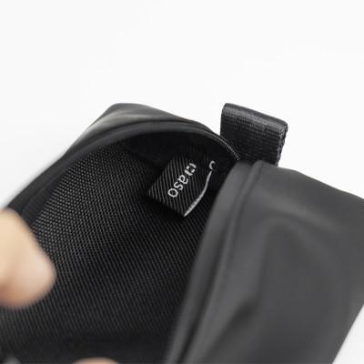 ふるさと納税 泉佐野市 タフトポーチ ブラック Mサイズ センターファスナー 約150mm×110mm G2820 |  | 01