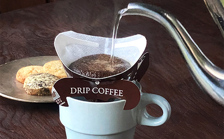 ソカロブレンドドリップパック10杯（個包装） 【お菓子と自家焙煎コーヒー ソカロ】 飲料類 ドリンク 飲み物 コーヒー豆 珈琲豆 深煎り 甘さ コク コーヒータイム  F21U-624