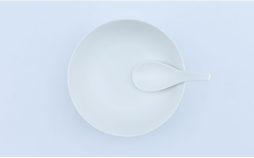 有田焼 究極のラーメン鉢 Colors ホワイト（レンゲ付）まる