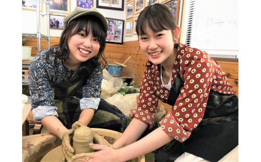 
【陶芸体験 電動ろくろコース ペアチケット】保田窯 陶芸の里 広島 クラフト 手作り
