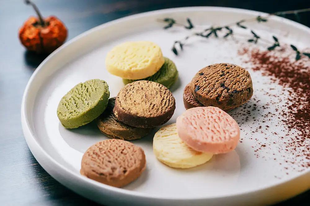 アルパジョン 新食感！ とろける クッキー 12種 計24袋入 ベルギー産 チョコレート 使用