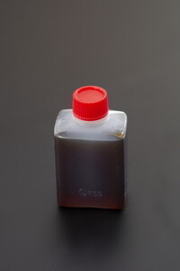 とらふぐ刺身3人前(特製ポン酢付)と松阪牛すきやきモモ500g(特製すき焼きタレ付) フグフグフグ