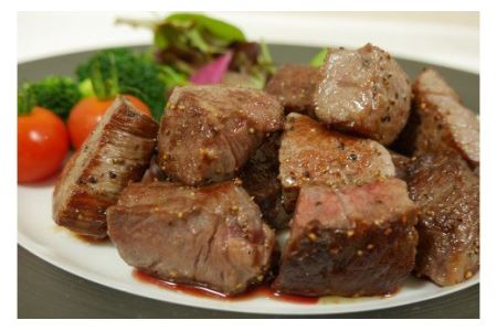 伊予牛絹の味 サイコロステーキ 500ｇ(冷凍)｜ 黒毛和牛 A4～A5