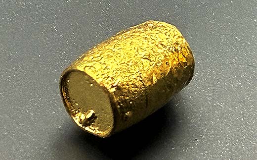 FYN5-025 西川町 工芸品 純金(K24)西川町のワイン樽 5.0g 純金 金金 金 24金 K24 K ゴールド 日本製 ハンドメイド 手作り 置物 オブジェ 貴金属 ジュエリー 贈答 贈り物