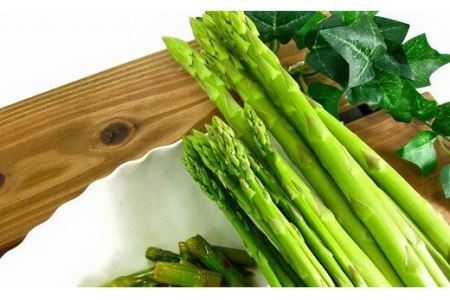 【先行受付 令和8年3月より発送】朝採りアスパラ定期便1kg×6回 【アスパラ アスパラガス グリーンアスパラガス モデル バーベキュー BBQ こだわり 採れたて 野菜 】(H013109)