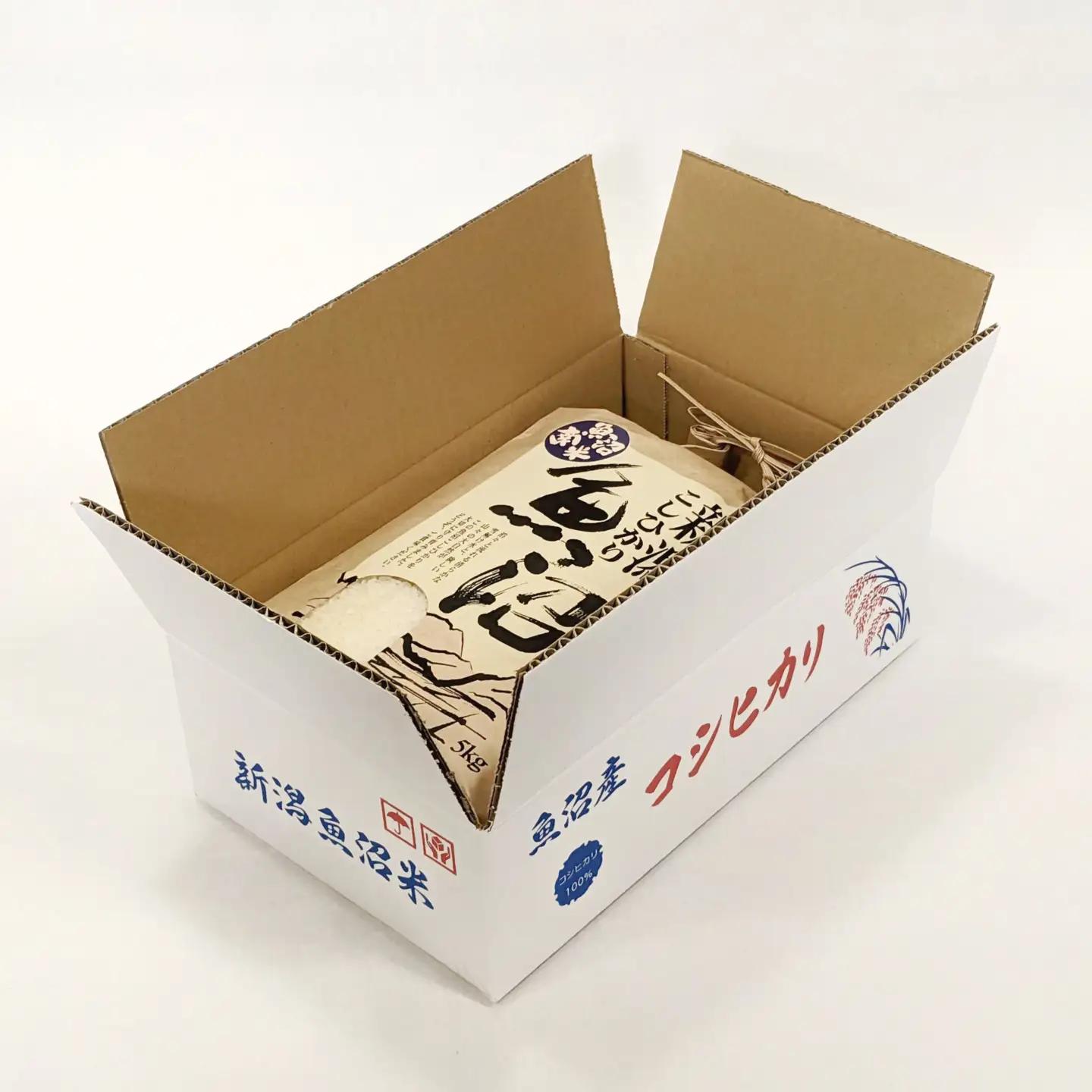 令和７年産「五つ星お米マイスター」の南魚沼産コシヒカリ　無洗米５kg×6回（毎月定期便）