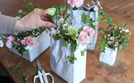 【瀬戸焼】ニュークリンクルスーパーバッグ#1 花器 ホワイト 【セラミック・ジャパン】花器 花瓶  / 瀬戸市 [BBBC001]
