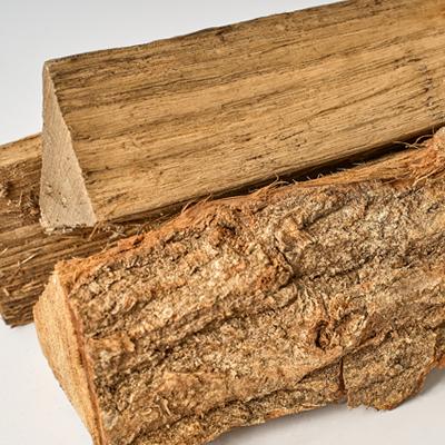 ふるさと納税 智頭町 智頭の薪 ナラ乾燥薪36cm大中割 約23kg 【箱入り】 |  | 02