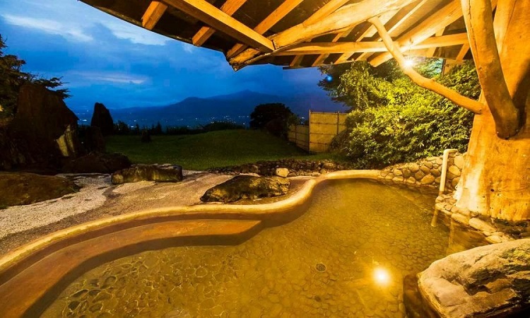 50万円『寄付だけ先に2025→返礼品は来年選ぶ』12月限定！