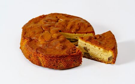 【限定品】 精製醤油使用 ひな菊とキャラメルのケイク 1ホール |  ケーキ ホールケーキ 