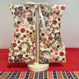 【1.白色系（桜・牡丹・紅葉）】【選べる8色】ベビーお祝い着(被布)